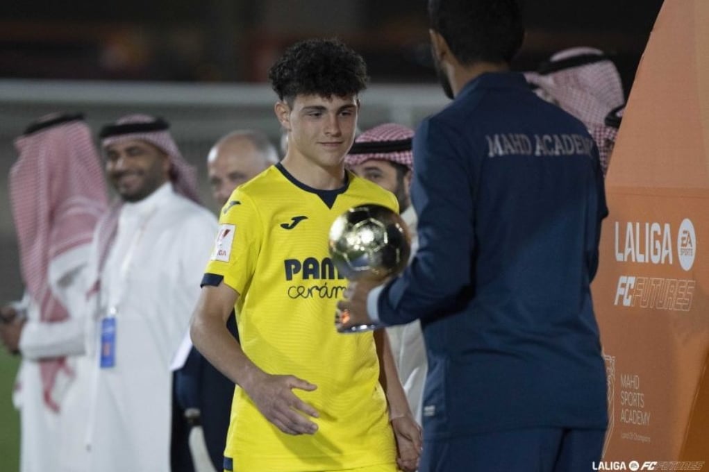 Fin al culebrón de Álex Pérez y nuevo refuerzo para la cantera del Betis: vuelve a pescar en el Villarreal