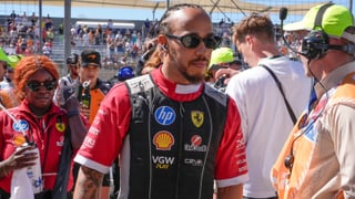Hamilton se moja en la lucha de McLaren contra Verstappen y le da un consejo a Piastri y Norris