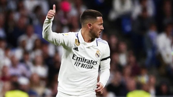 Eden Hazard recibe una particular invitación para seguir en activo 