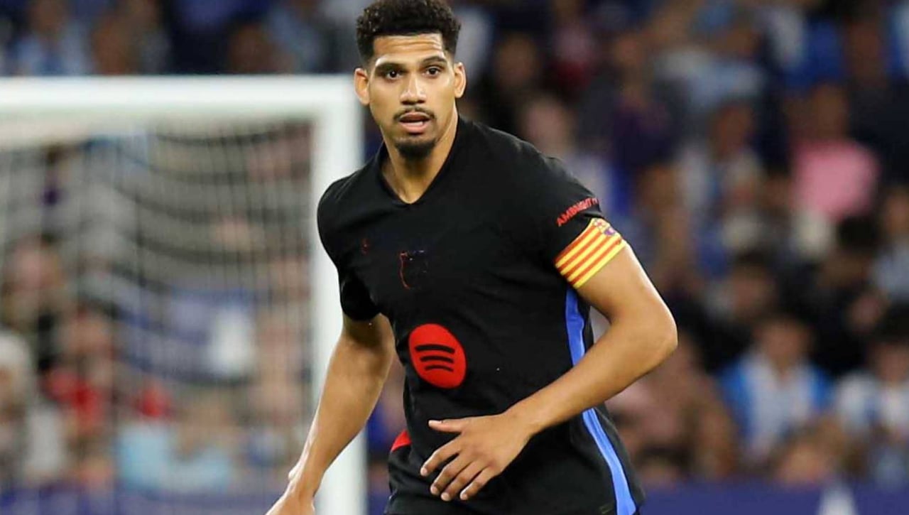 Araujo confirma lo de su salida