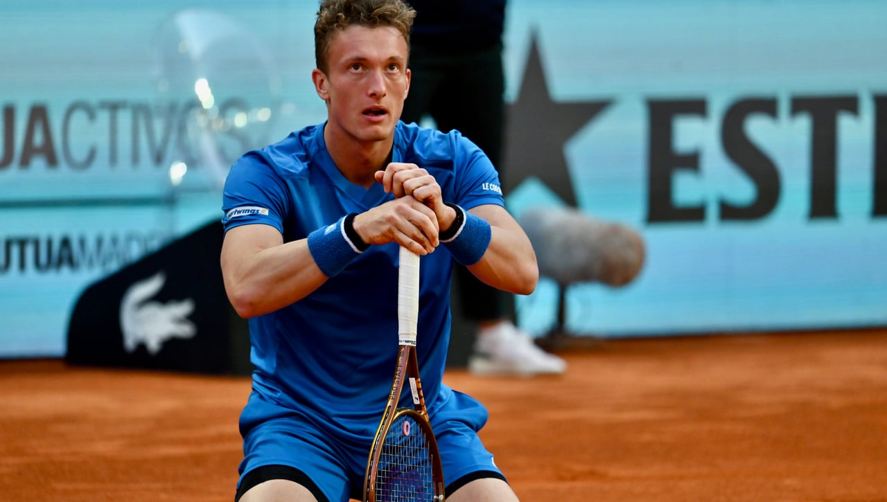 El verdugo de Nadal se queda sin Roland Garros