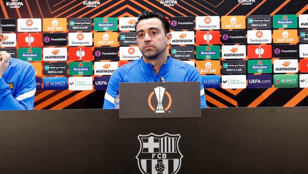 Xavi desprecia la Europa League "con humildad" y las redes sociales arden