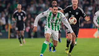 Borja Iglesias responde a las críticas por su 'dardo' al Betis