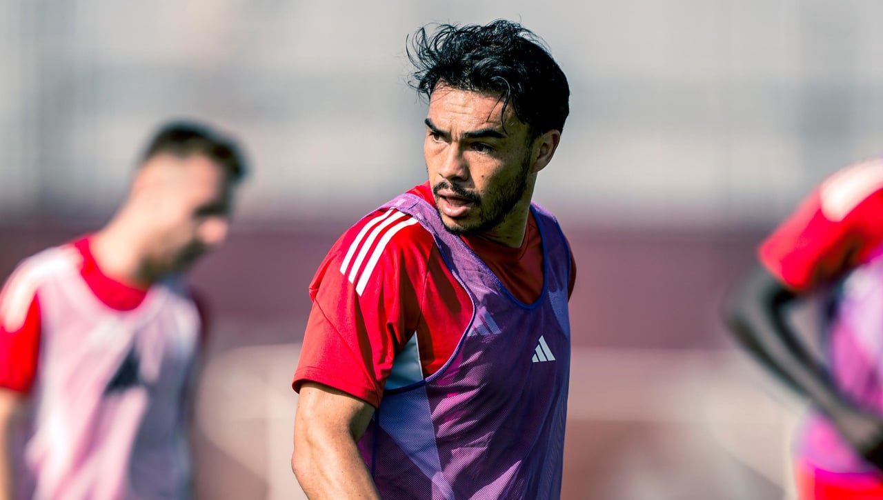 Suazo apunta alto: "a Europa" aquí, con Pellegrini en Chile