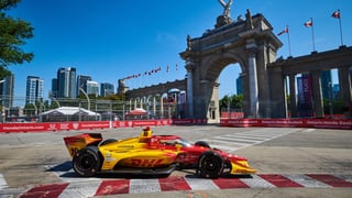 O'Ward le complica la vida a Álex Palou en Toronto