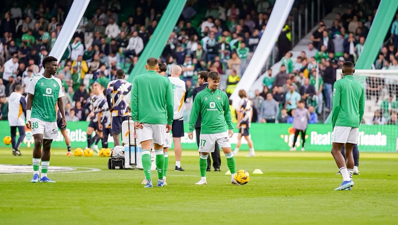 Los serios indicios de Pellegrini con vistas al crucial Betis - Rangers del jueves