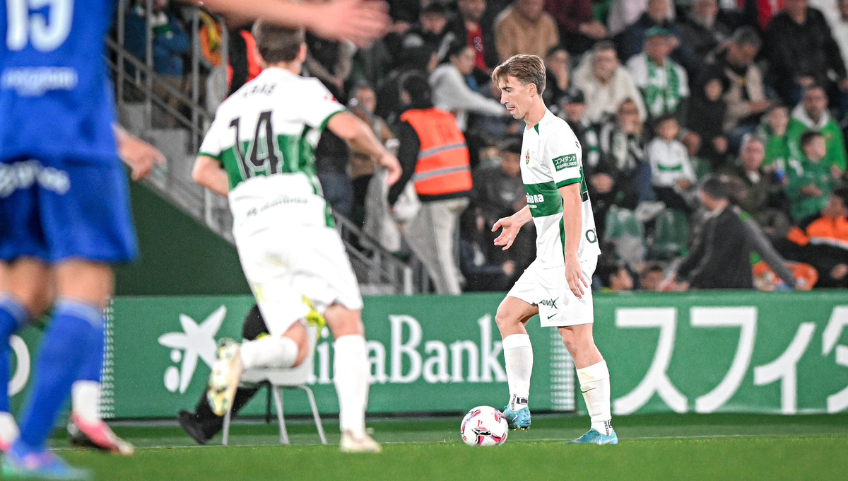 Elche venciendo a Oviedo en LaLiga Hypermotion