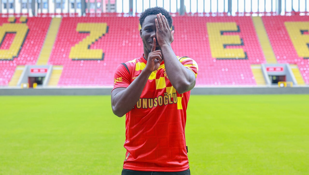 Ya dijo 'sí' a Víctor Orta para el ataque y ahora vive una situación idéntica