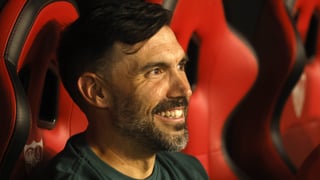 Eder Sarabia se queja del césped y de la dureza inicial del Sevilla