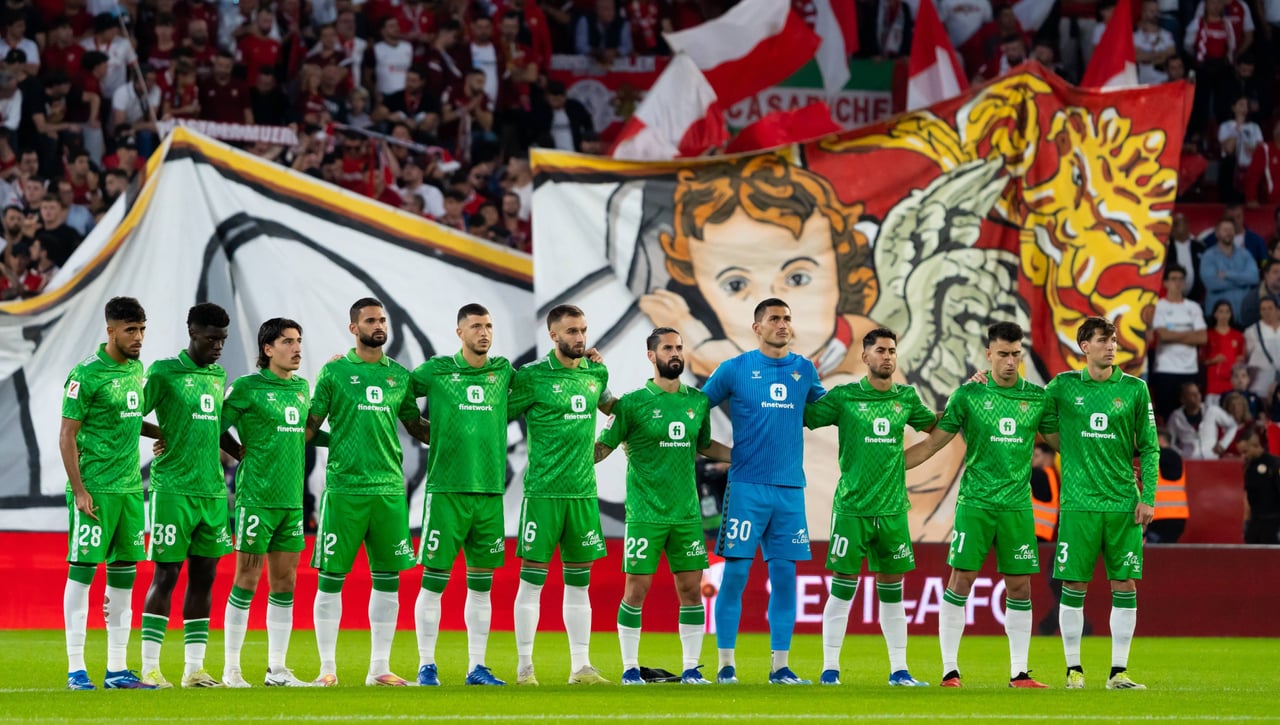 Fran Vieites desvela la frase más repetida en el vestuario del Betis tras el derbi 