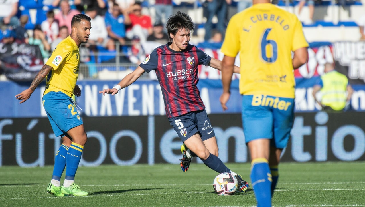 Kento Hashimoto, opción para el mediocampo del Cartagena