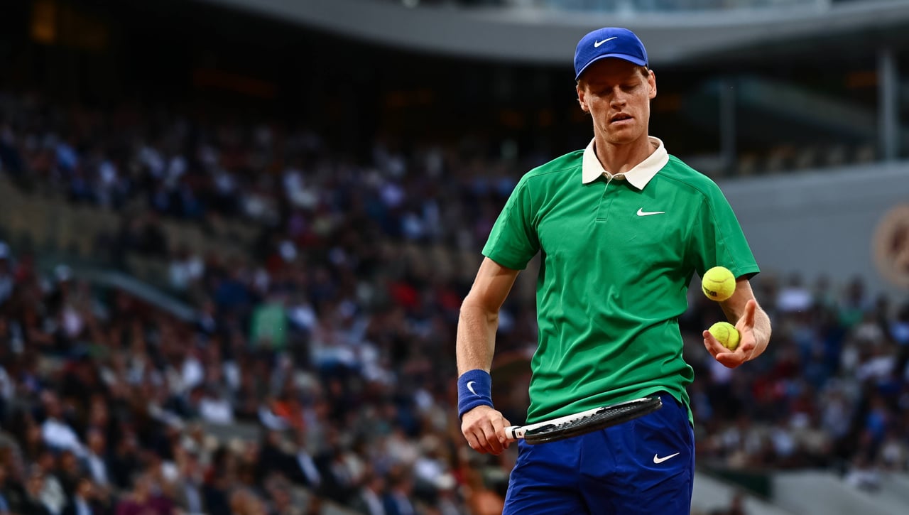 Sinner se lleva un susto contra la gran sorpresa de Roland Garros 