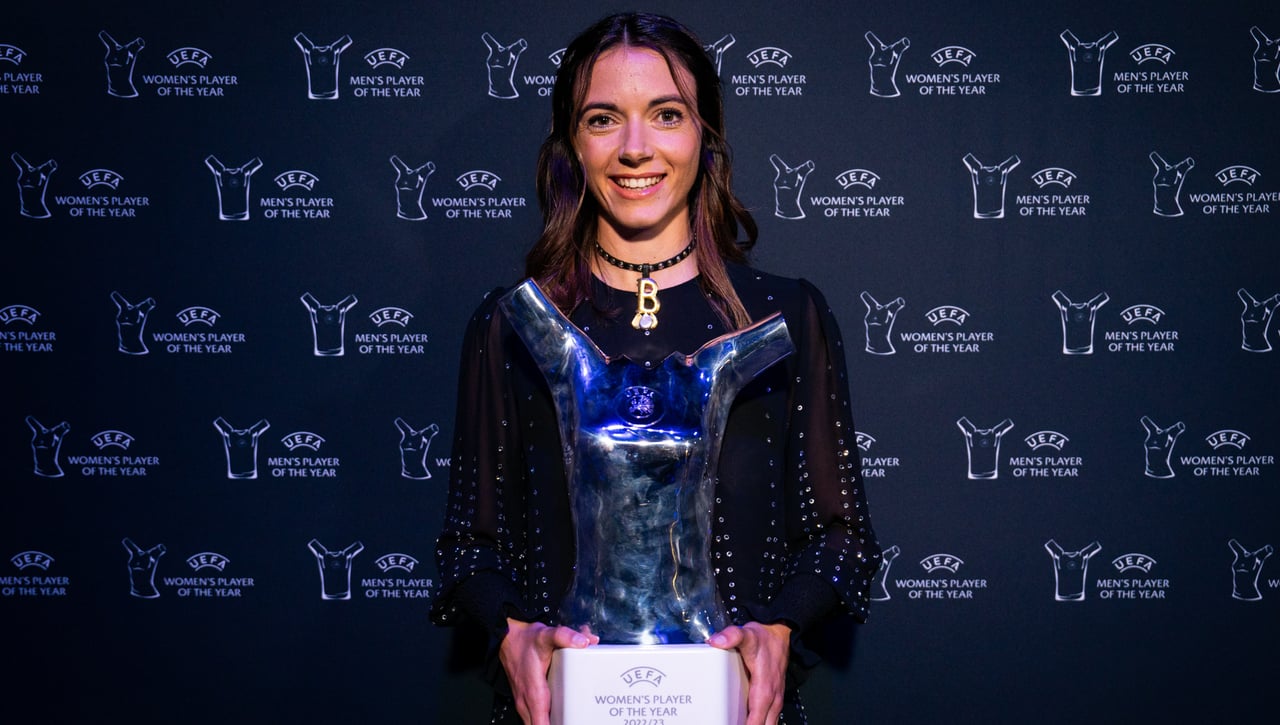 Aitana Bonmatí destrona a Alexia y se acuerda de Jenni Hermoso