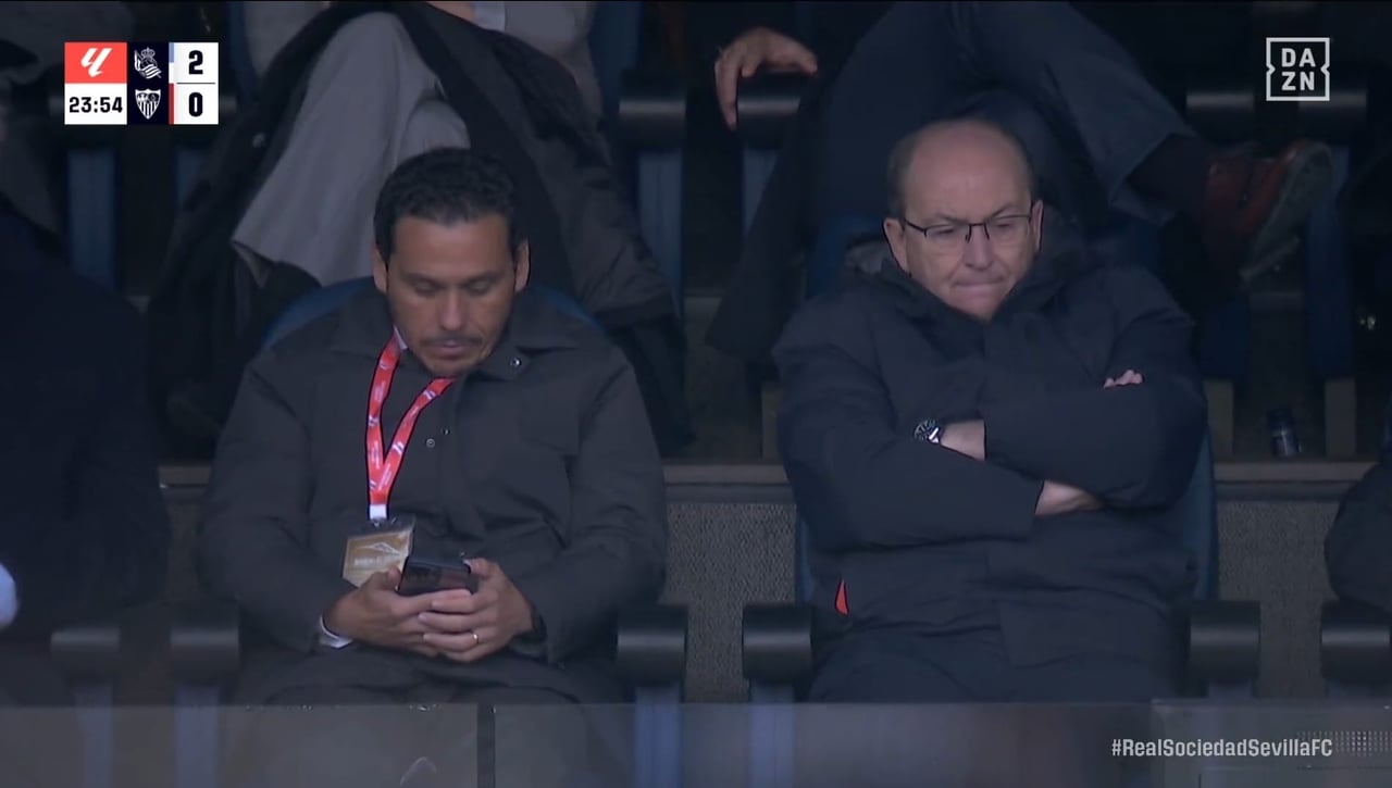 La expresiva reacción de la directiva del Sevilla tras el bochorno ante la Real Sociedad