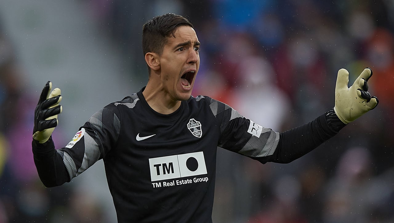 El Tenerife llega a un acuerdo para fichar al portero Edgar Badía