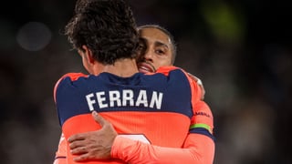 La alarma de Raphinha en el Barcelona no deja de sonar y Flick le busca sustituto