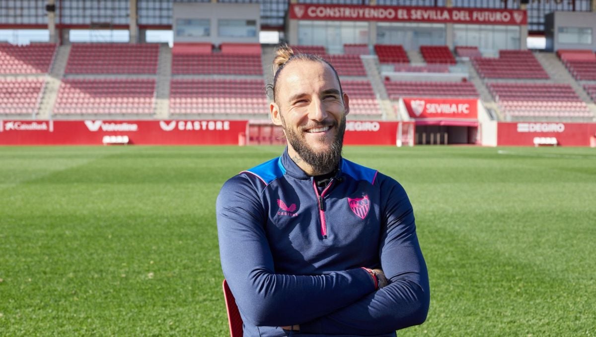 Gudelj da pistas sobre su renovación con el Sevilla