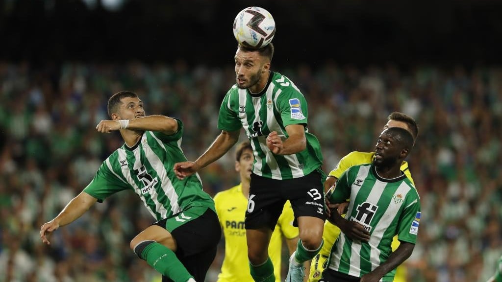 Pezzella: "Ante la Roma será un partido parejo; ¿Dybala? Si le quiere dejar fuera no pasa nada..."