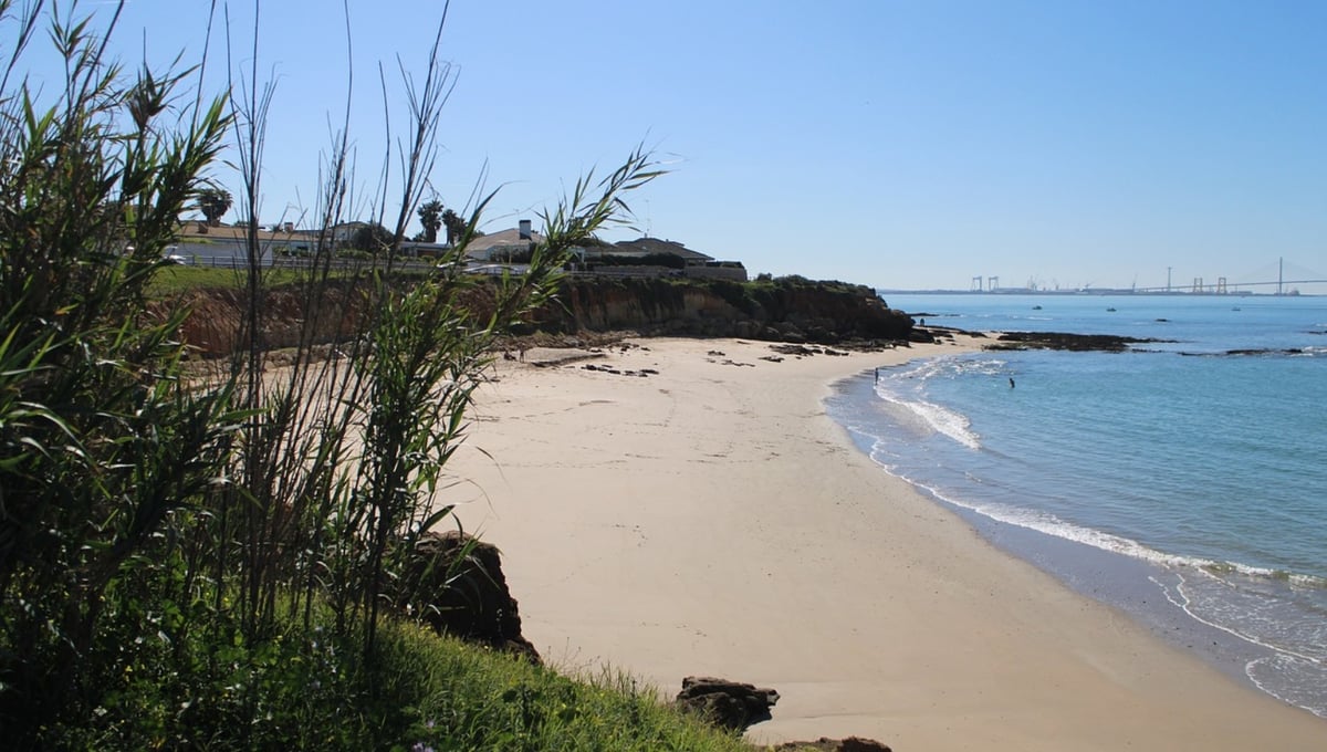 Cómo viajar a la costa de Andalucía 9 noches por menos de 310 euros