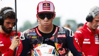 Pedro Acosa recibe la peor noticia en MotoGP