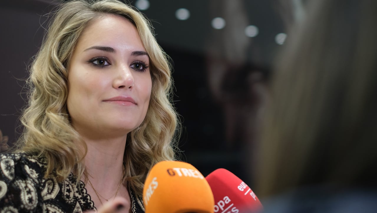 Alba Carrillo lanza una grave acusación contra sus ex parejas