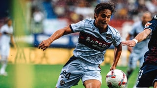 Carlos Álvarez sigue poniendo los dientes largos a 655 kilómetros