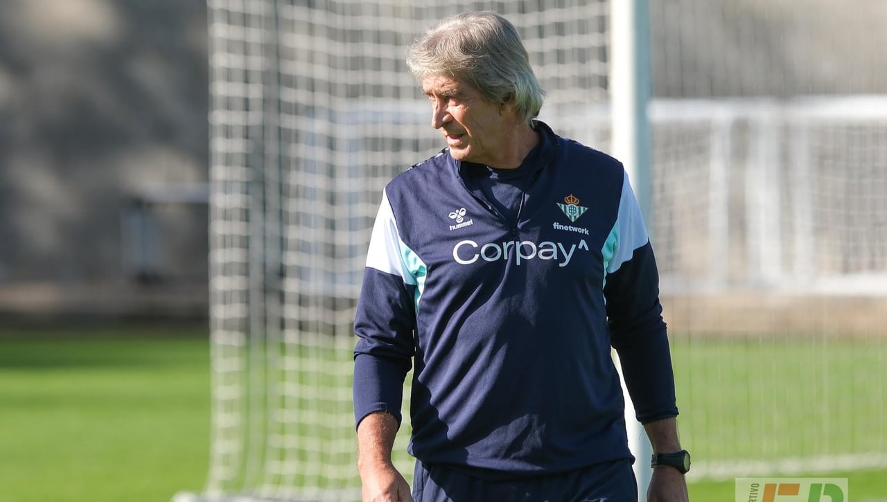 Pellegrini valora el peso de Sokratis y el estado de Abde