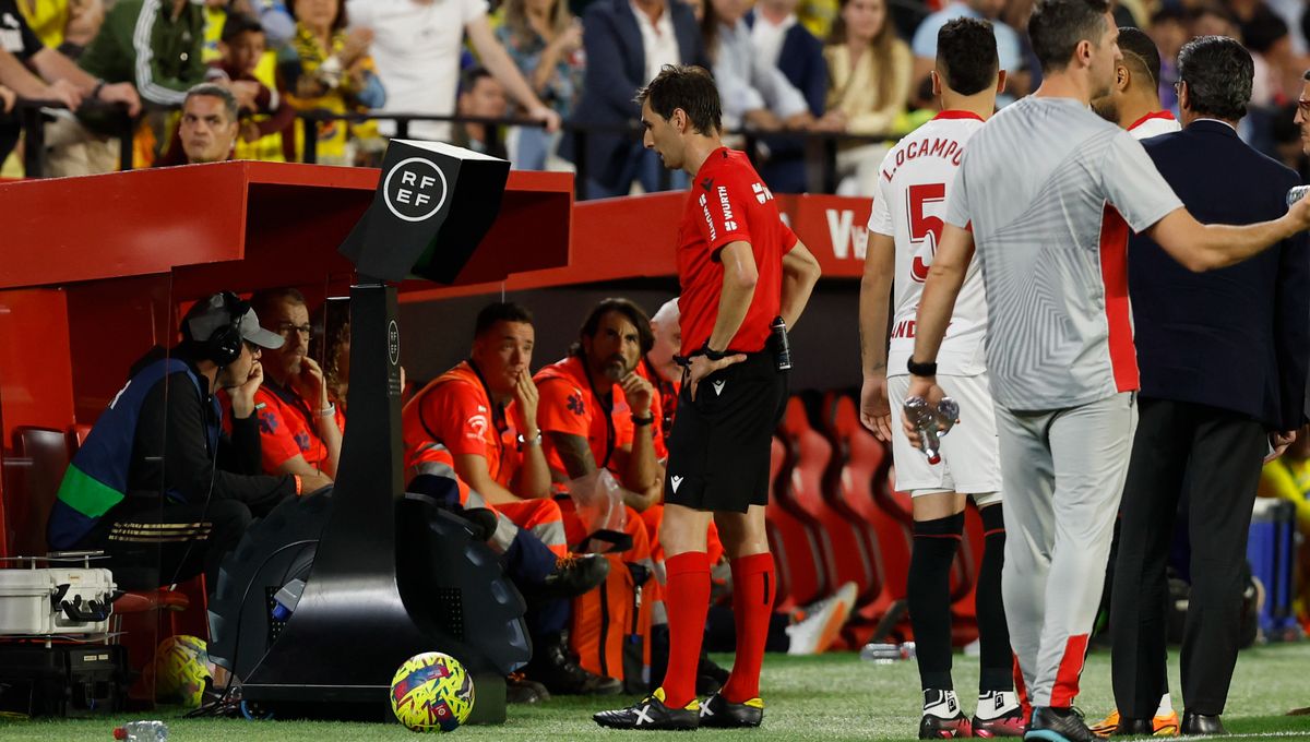 El Real Madrid calienta el partido contra el Sevilla y presiona al árbitro