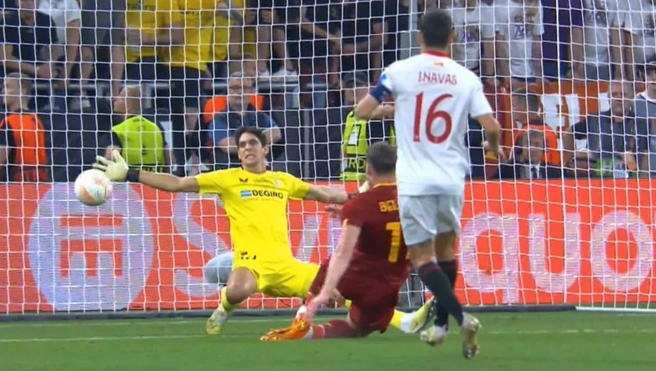 Belotti todavía tiene pesadillas con Bono y su parada en la final de la Europa League