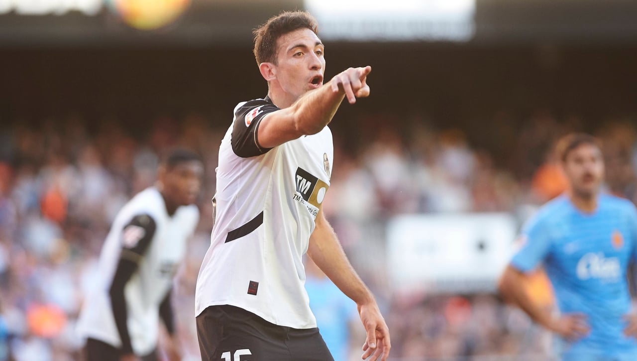 César Tárrega se gana una merecida renovación con el Valencia