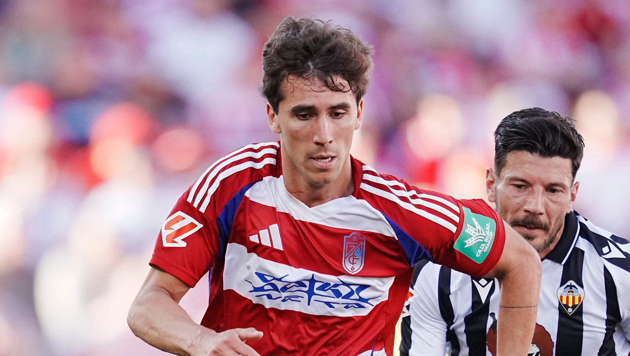 Manu Lama ha escalado posiciones en la titularidad con el Granada