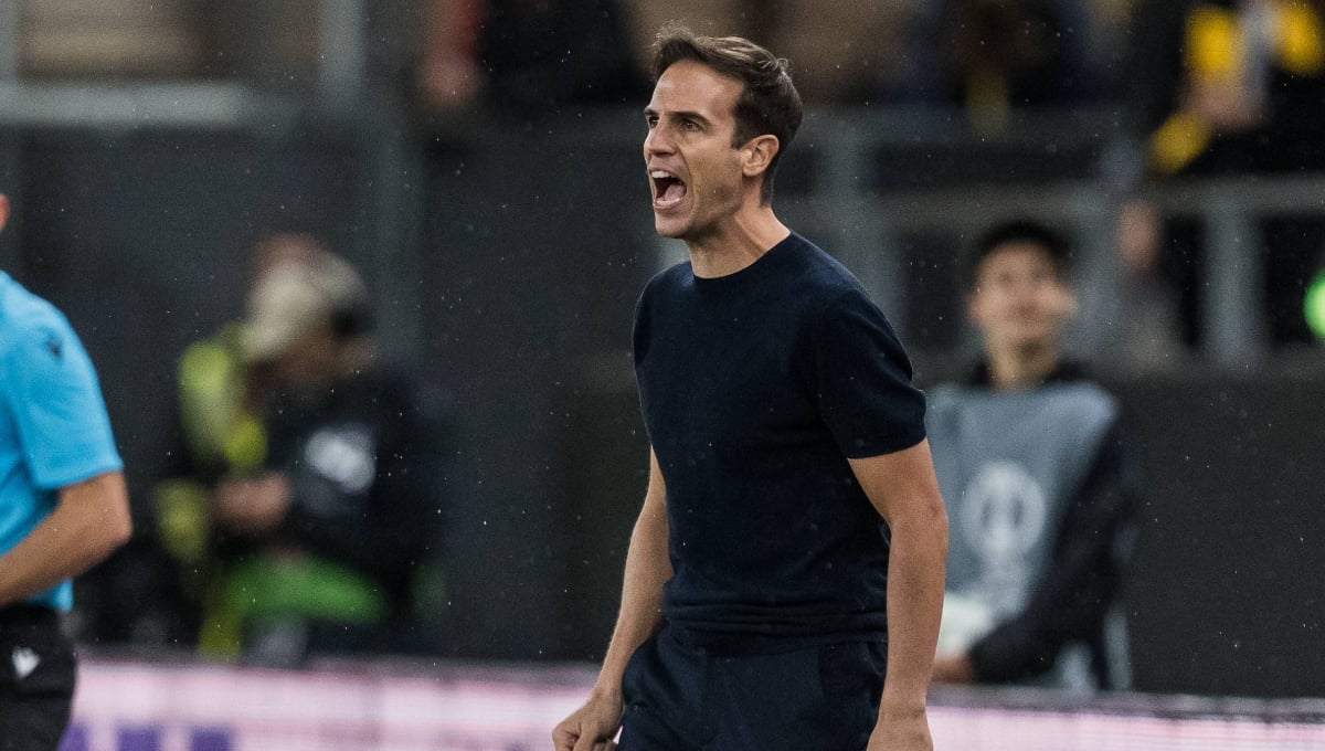 Íñigo Pérez admite el problema de su equipo: "He echado menos un montón de ocasiones, un gol o dos"