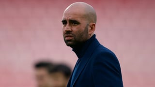 Giráldez sorprende con Cervi y se resigna con Mingueza