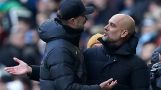 Klopp y Guardiola discuten públicamente quién es mejor de los dos