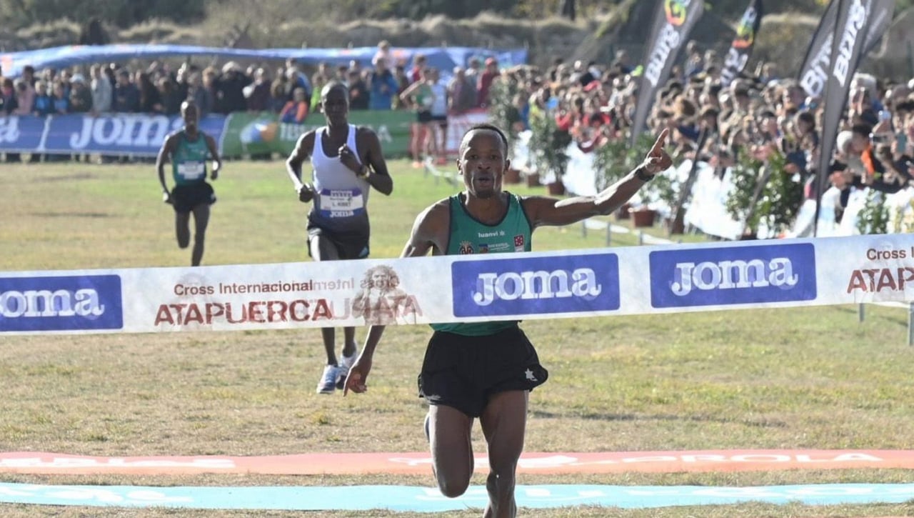 Un incontestable Ndikumwenayo vence en Atapuerca antes de Itálica
