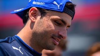 Carlos Sainz sorprende y desafía a Alonso y Verstappen 