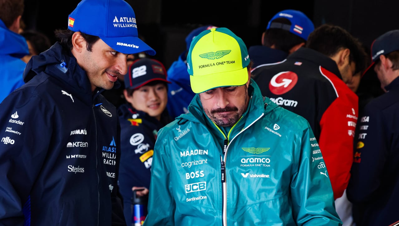 Fernando Alonso y Carlos Sainz protagonizan un cara a cara en Hungría