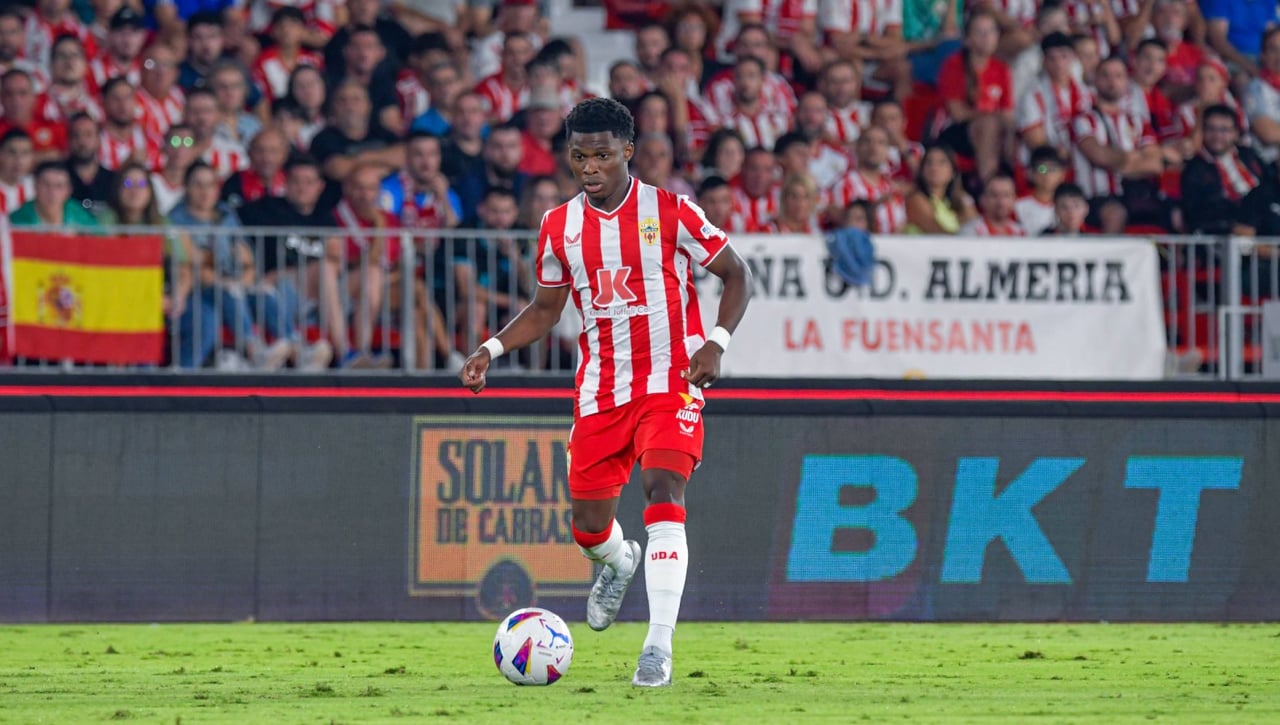 El futuro de Ramazani siembra el caos en el Almería