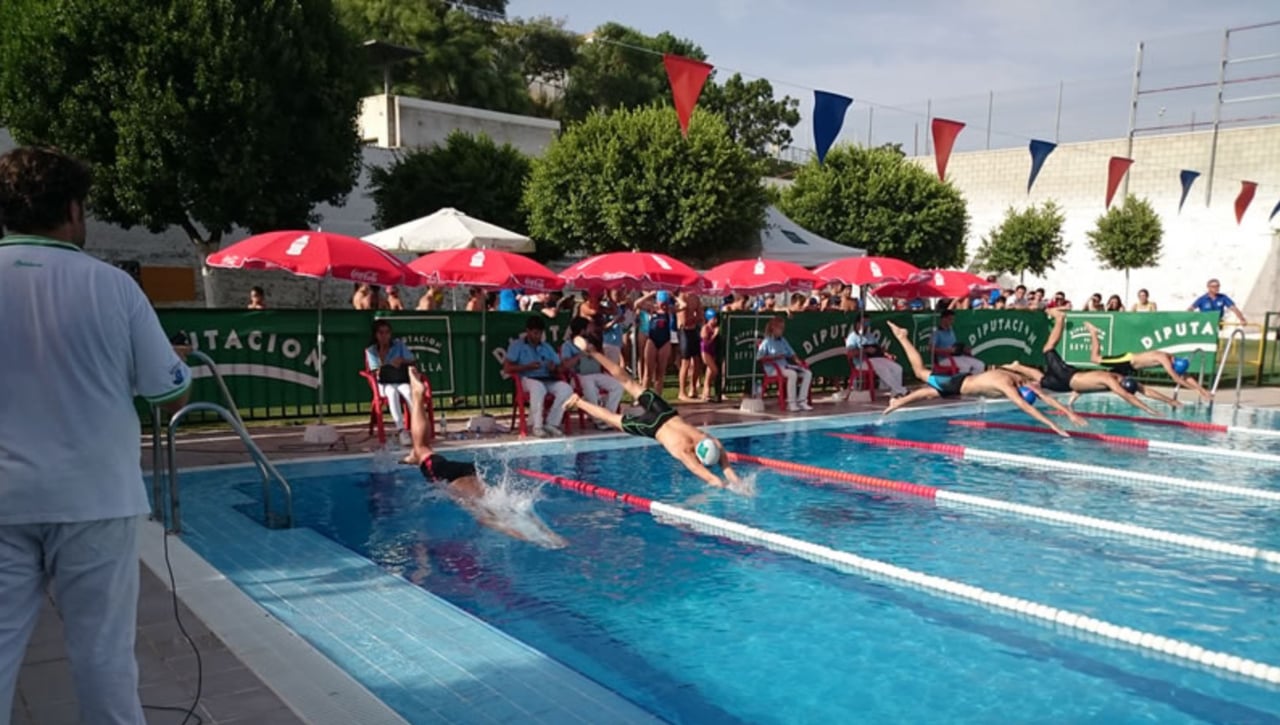 Comenzados todos los grupos del Circuito Provincial de Natación de Verano