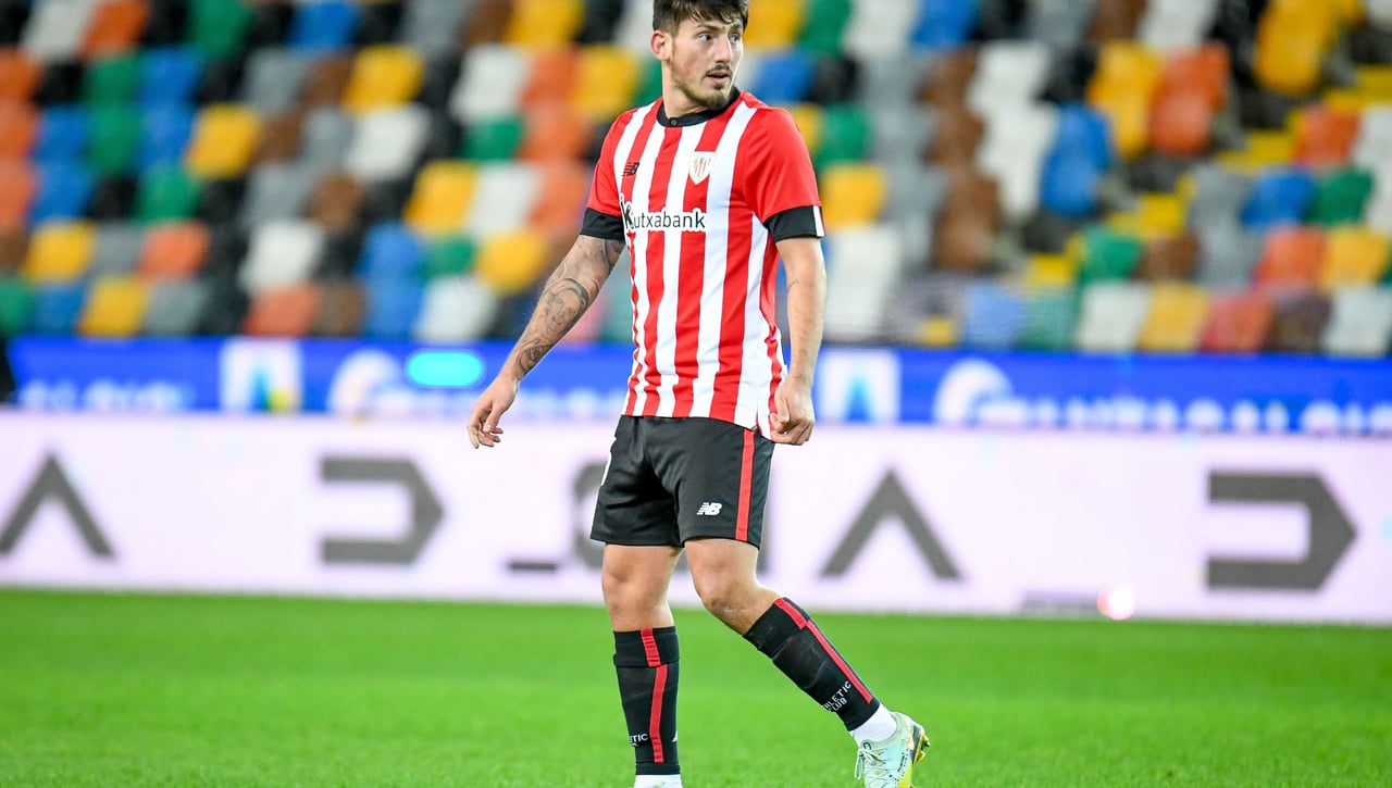 El Athletic le abre la puerta de salida