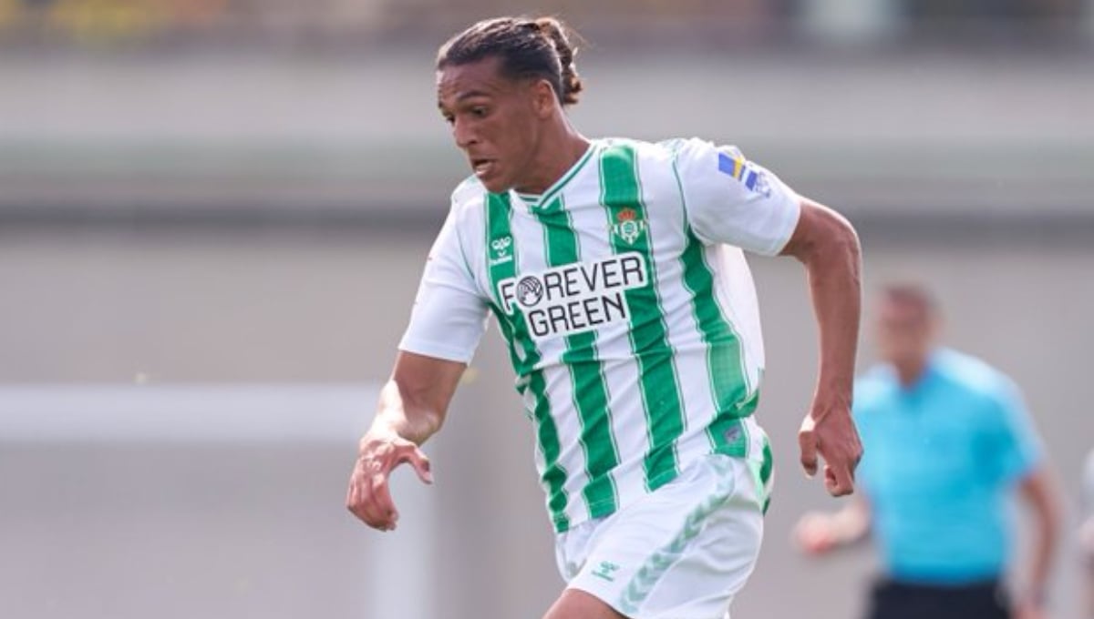 El Betis aplaza el debate de Yanis Senhadji y anuncia su nuevo destino