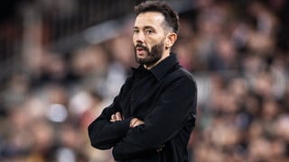 Corberán cruza los dedos: saltan las alarmas en el ataque del Valencia  