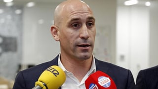 Rubiales, sobre la polémica por el beso a Jenni Hermoso: "Idiotas hay en todas partes"