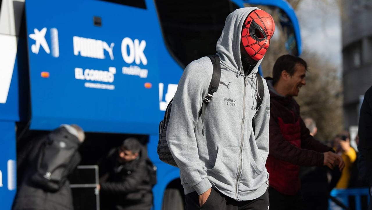 ¿Quién era el Spiderman que se coló en el vestuario del Alavés?