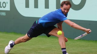 Medvedev la quiere liar en Wimbledon