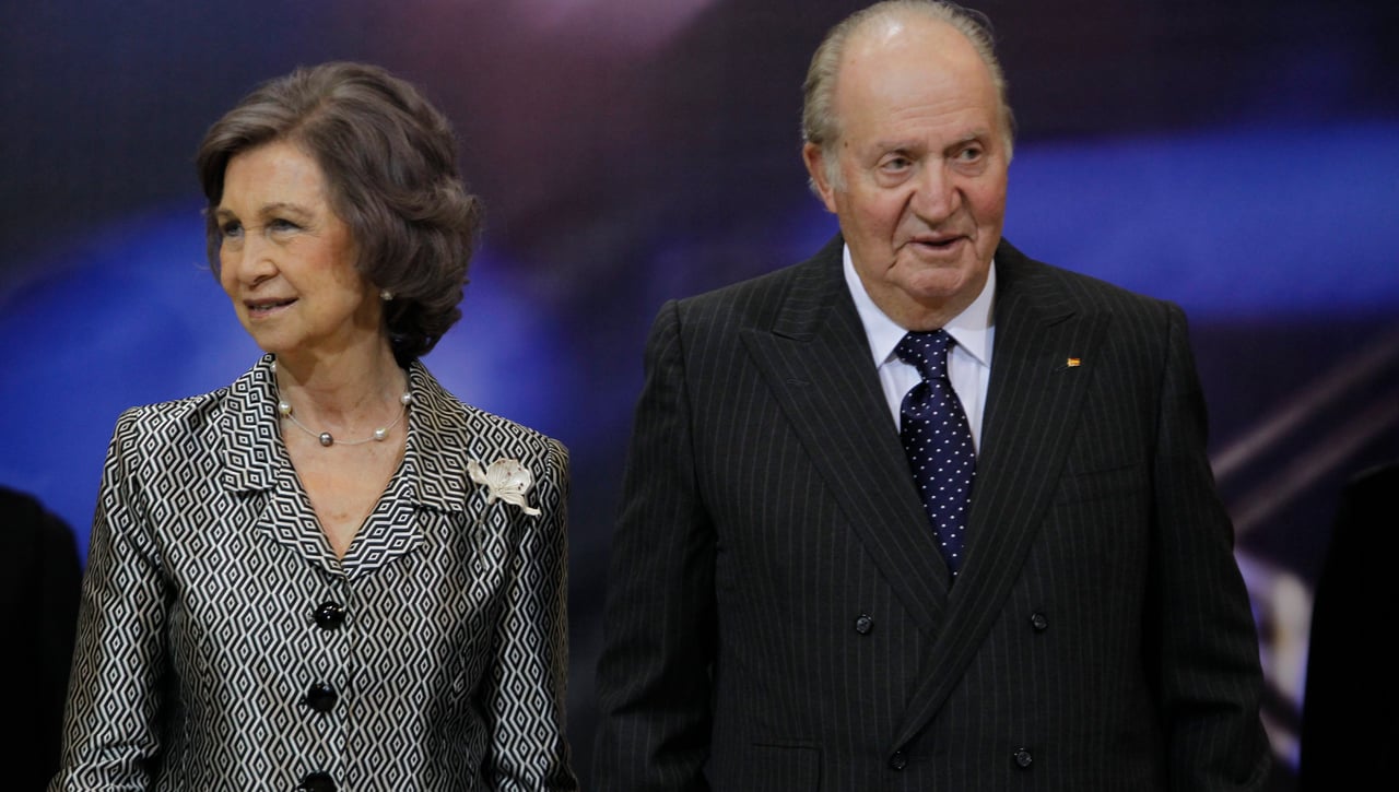 El emérito Juan Carlos I publica sus memorias en Francia: ''Sofi es una mujer excepcional''