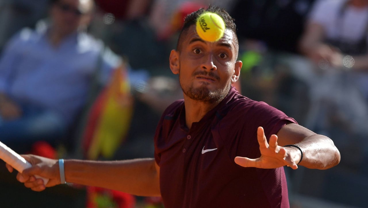 Kyrgios regresa con un nuevo escándalo