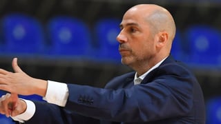 La sombra de Xavi Pascual amenaza a Joan Peñarroya en el Barça