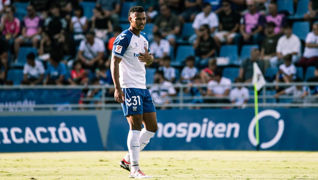 El Betis se mueve por Loïc Williams