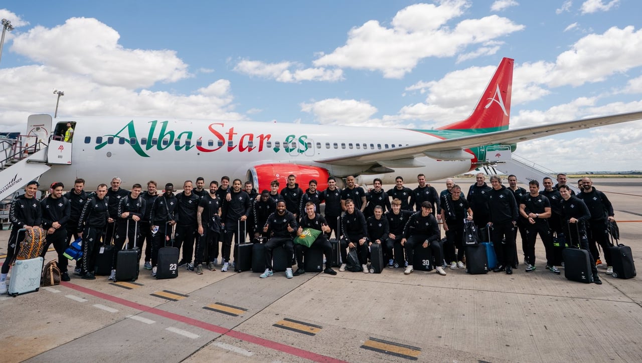 El Betis aterriza en Polonia con un amuleto muy especial